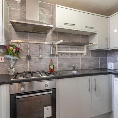 Spacious Flat In West Midlands Бірмінгем Екстер'єр фото