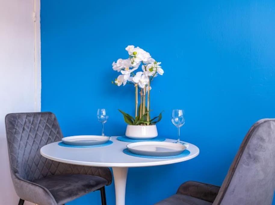 Spacious Flat In West Midlands Бірмінгем Екстер'єр фото